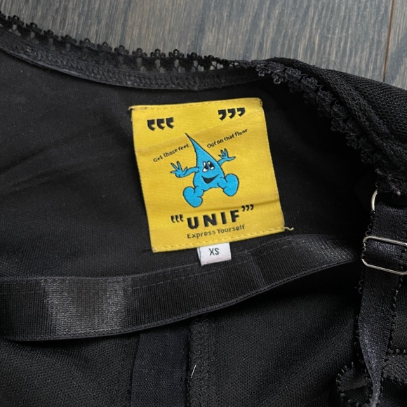 unif dew top size xs - Picture 2 of 2